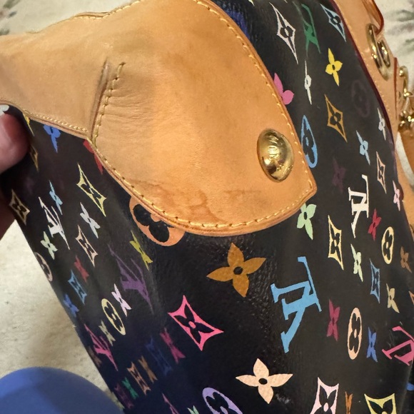 Louis Vuitton Monogram Ursula - Picture 6 of 11